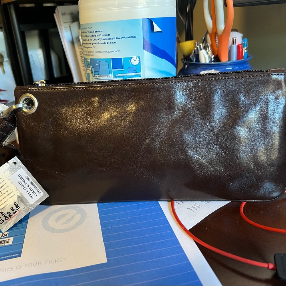 HOBO International Vida Wristlet NWT